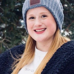 Meet your Posher, Abby